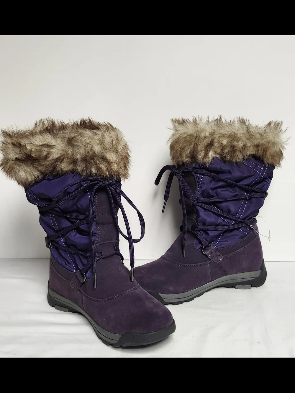 Lands' End Woman Suede Lace up Winter Boots Purple Color Faux Trim Size 6 1/2